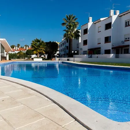 Tac - Rosas Terrace البوفيرا