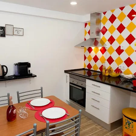 Tac - Rosas Terrace